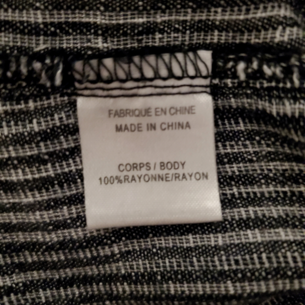 (4/$20) MyStyle Women's Gray Striped Top - Picture 7 of 10